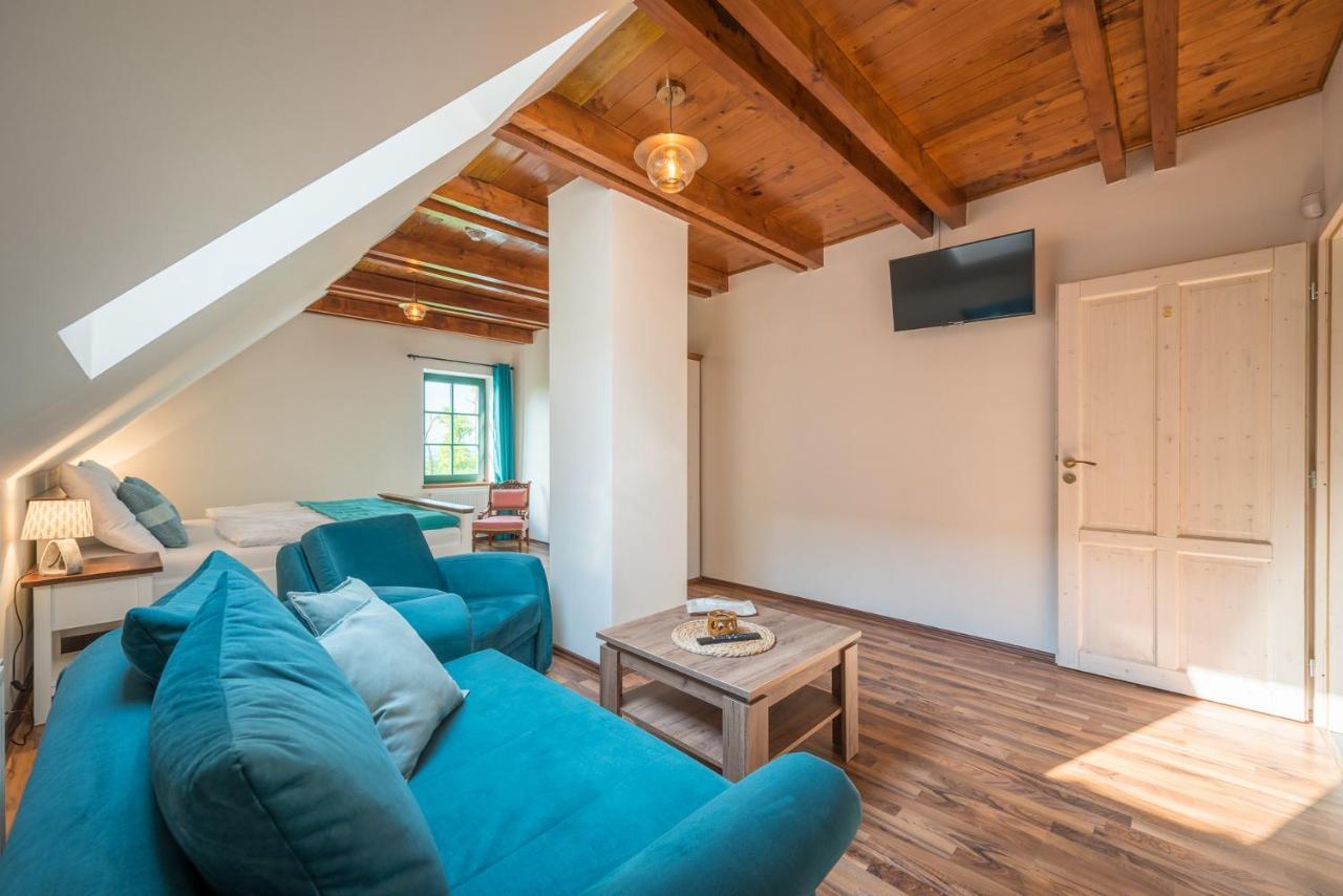 Vinařství Vrátil - penzion Starovice Exteriér fotografie
